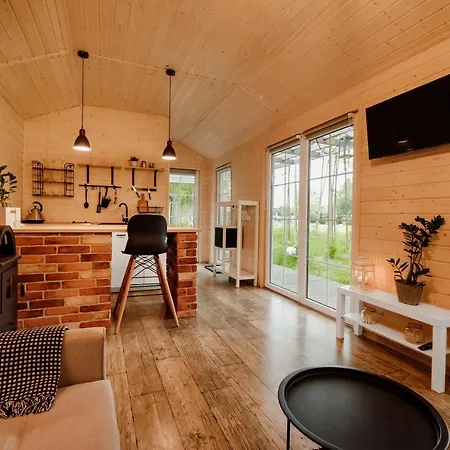 Hytte Drewniane Na Splawiu Nad Morzem *