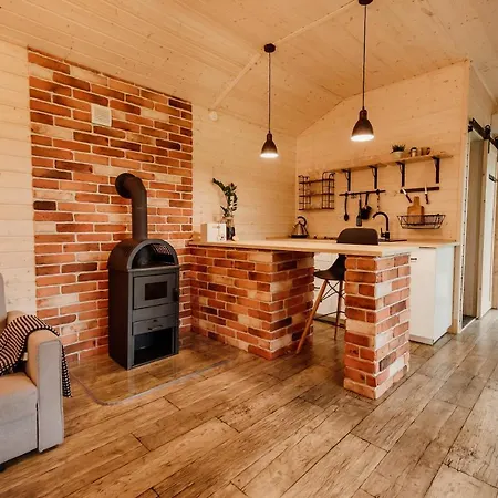 Drewniane Na Splawiu Nad Morzem Hytte *