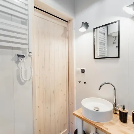 Drewniane Na Splawiu Nad Morzem *