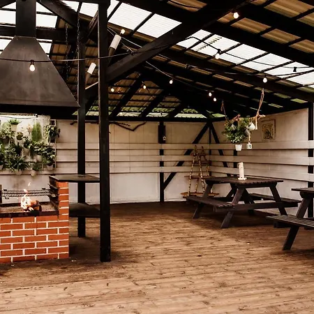 Hytte Drewniane Na Splawiu Nad Morzem