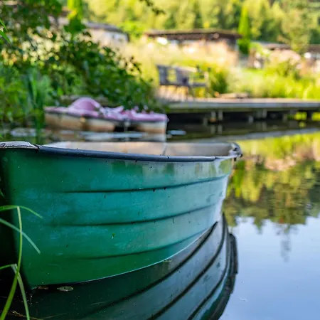 Hytte Drewniane Na Splawiu Nad Morzem