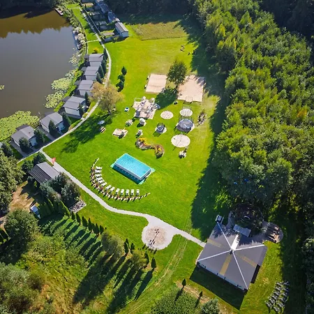 Hytte Drewniane Na Splawiu Nad Morzem *