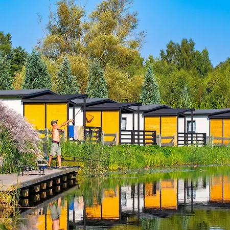 Hytte Drewniane Na Splawiu Nad Morzem