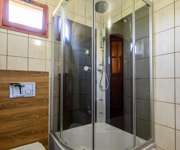 Drewniane Na Splawiu Nad Morzem * Darłowo